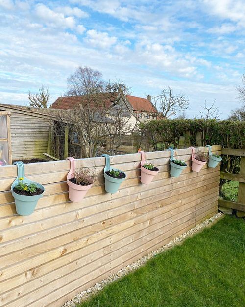 Fence Planters for privacy  14